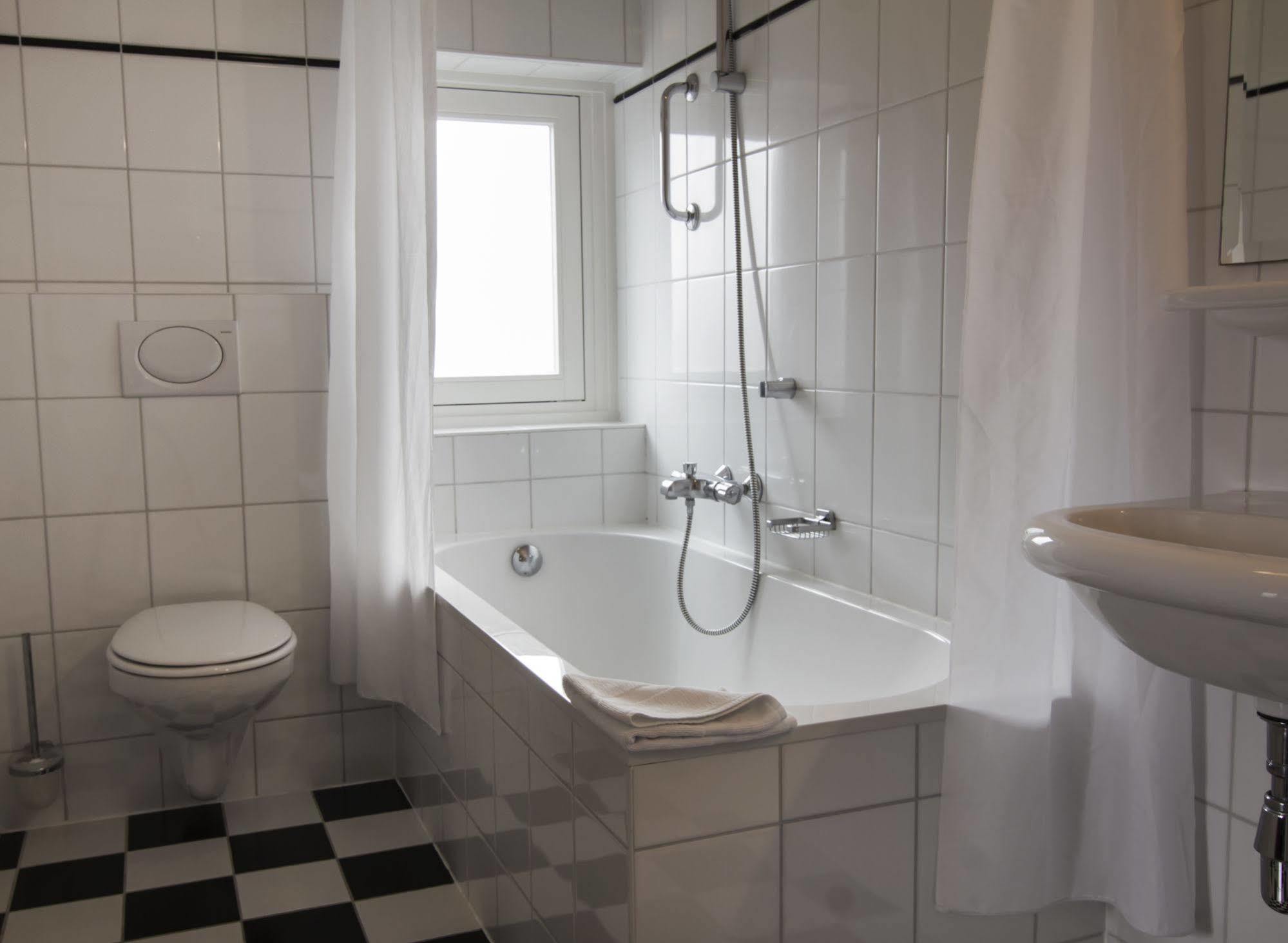 Hotel Boer Goossens 덴던겐 외부 사진